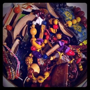 Beaded Necklace & Bracelet Jewlery Lot